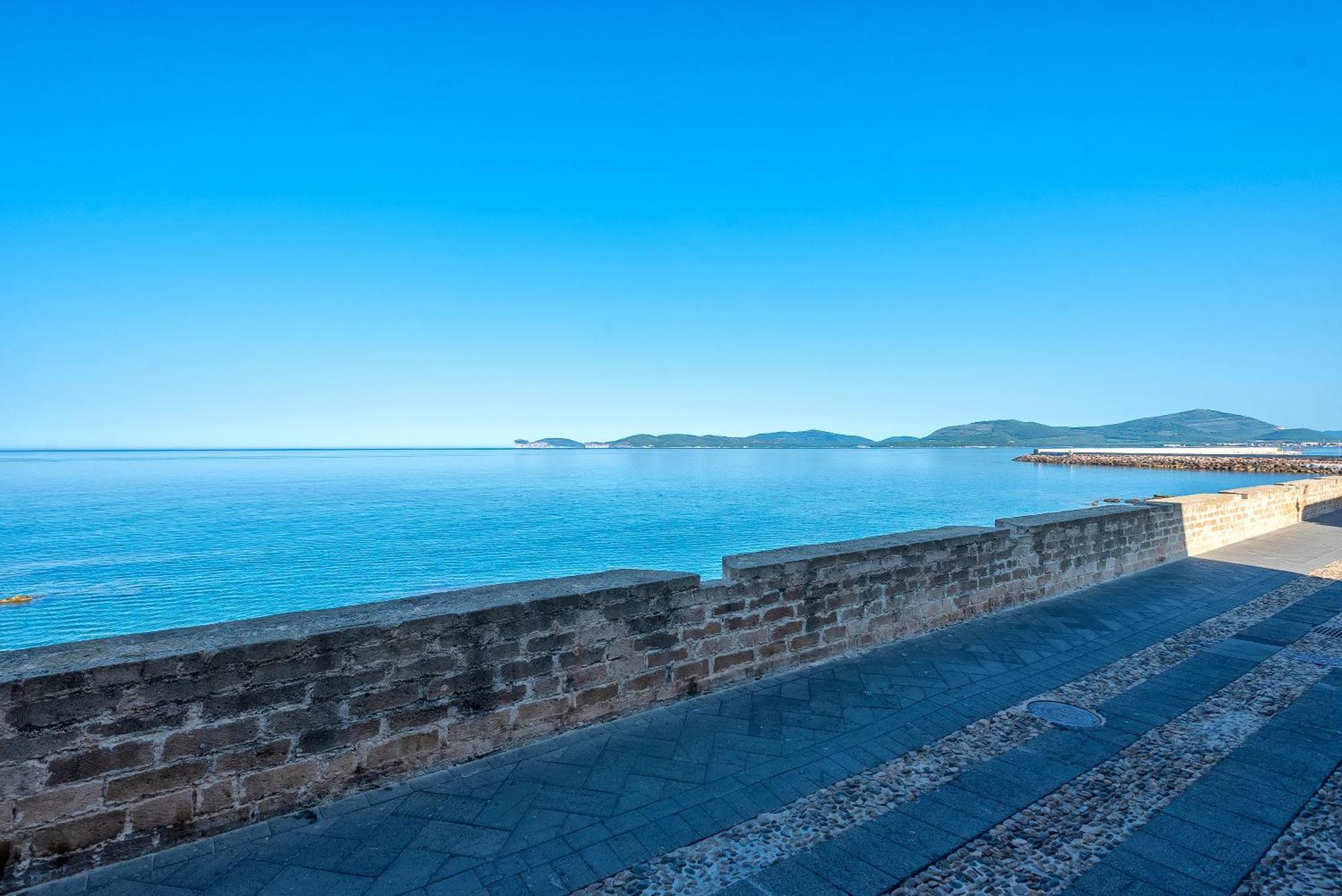 Carlo Alberto Apartment, Alghero Old Town, Near The Beach 외부 사진